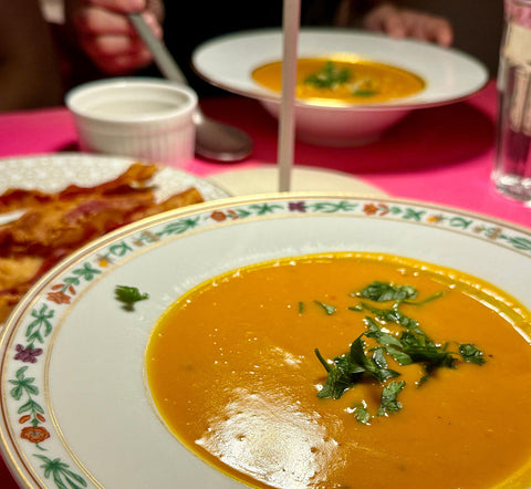 Rezept: Kürbissuppe mit Ingwer und Kokosmilch